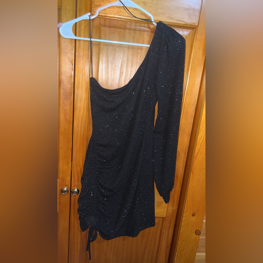 Windsor Black Glitter One-Shoulder Dress
